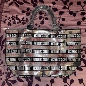 Victoria’s Secret NWT Large Tote